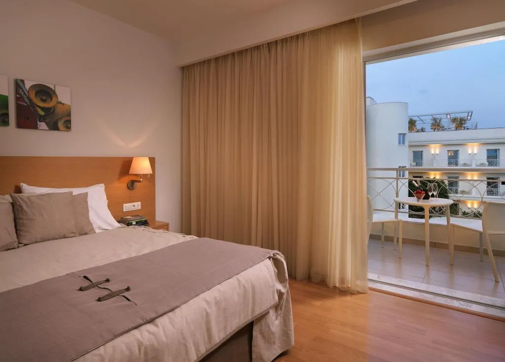 SUITE WITH DOUBLE BED Room, Elefsina Hotel, Athens