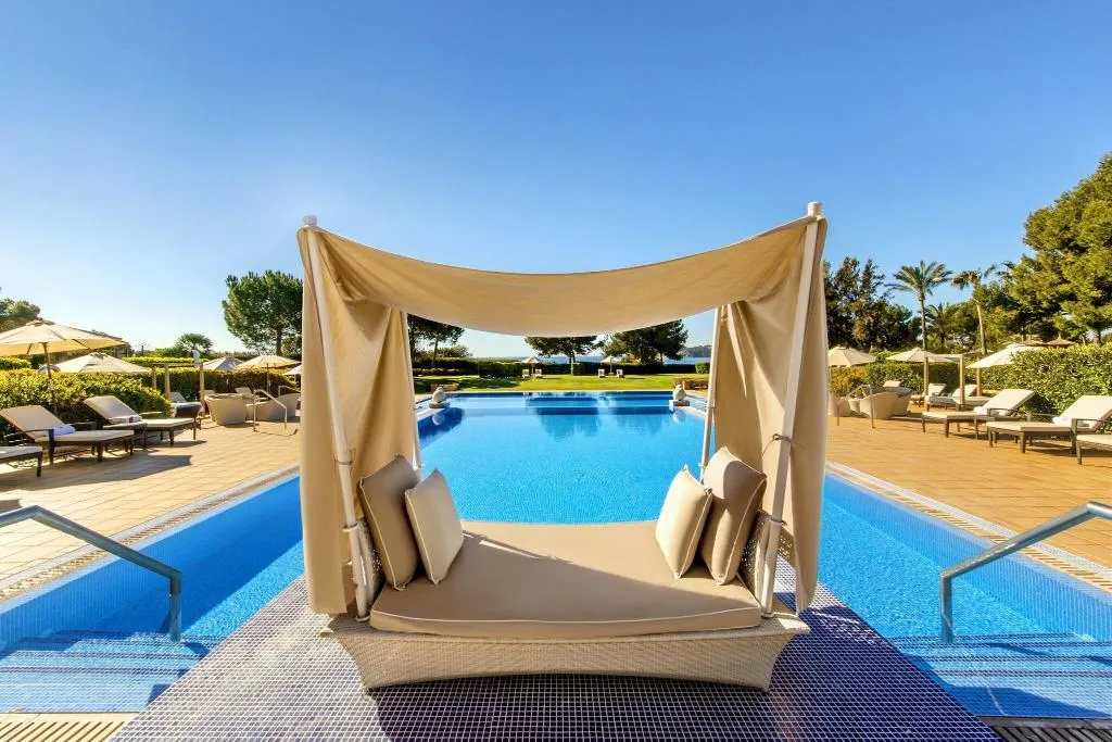 Pool, The St. Regis Mardavall Resort, Majorca