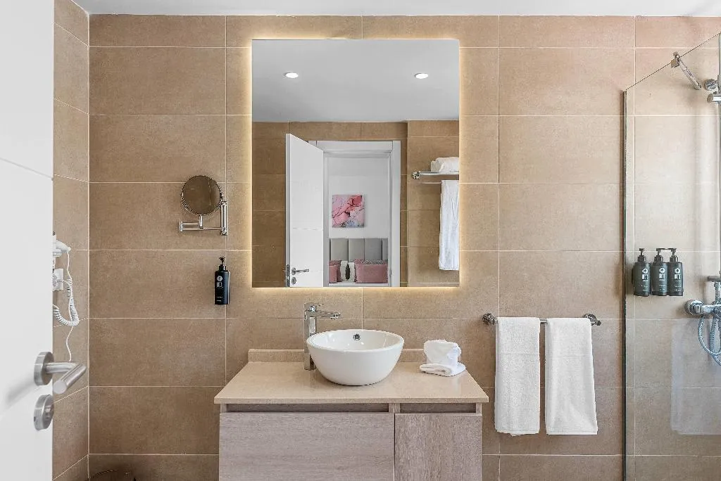 JUNIOR SUITE WITH DOUBLE BED Room, Wyndham Residences Tenerife Golf Del Sur, Tenerife