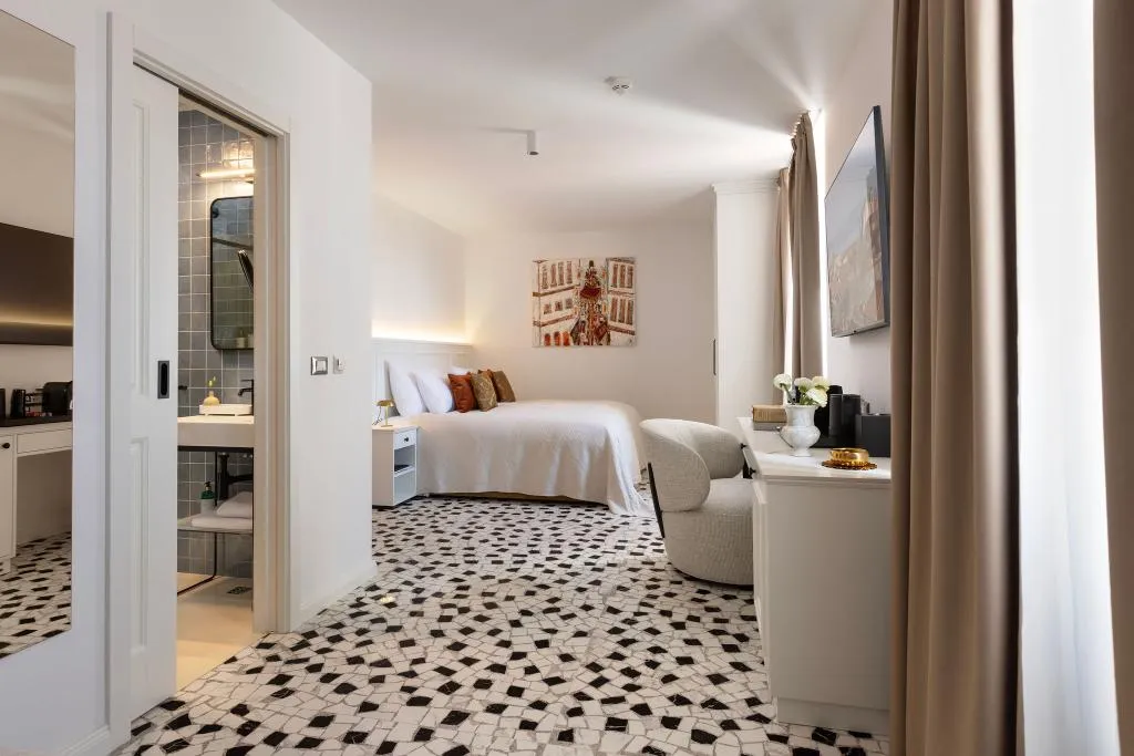 DOUBLE DELUXE Room, Heritage Hotel Lucia, Dubrovnik