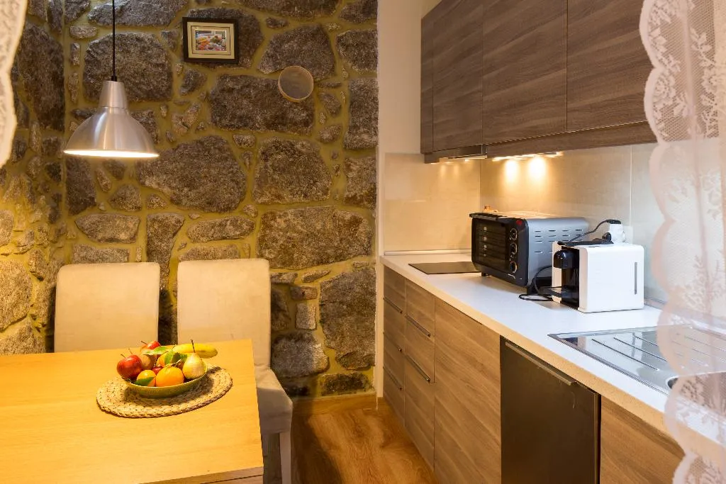 APARTMENT WITH KITCHENETTE Room, Quinta São Miguel de Arcos, Porto