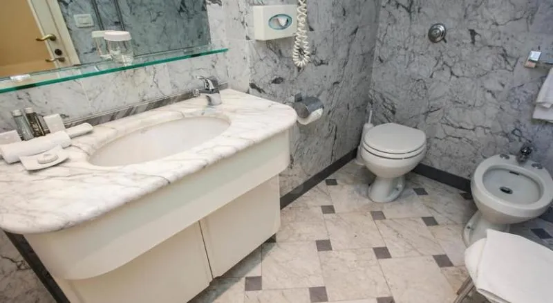 SINGLE STANDARD Room, President Terme, Venice