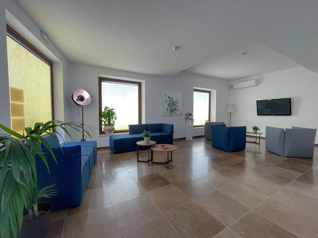 Lobby, Sikania, Palermo