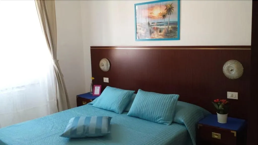 Room, B&B Galleria Frascati, Rome