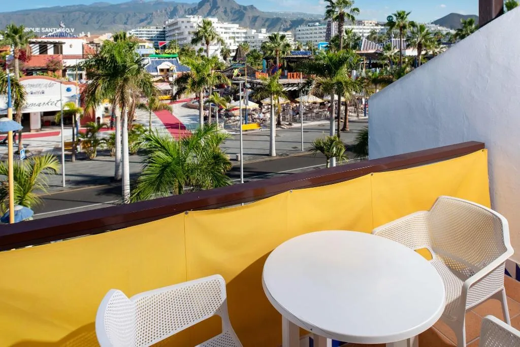 Terrace, Parque Santiago III y IV, Tenerife