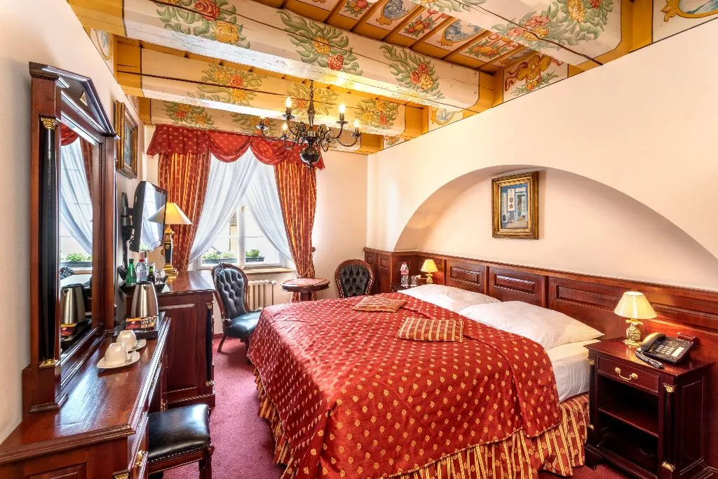 Double or Twin STANDARD Room, Hotel U Zlatého Stromu Prague by BHG, Prague