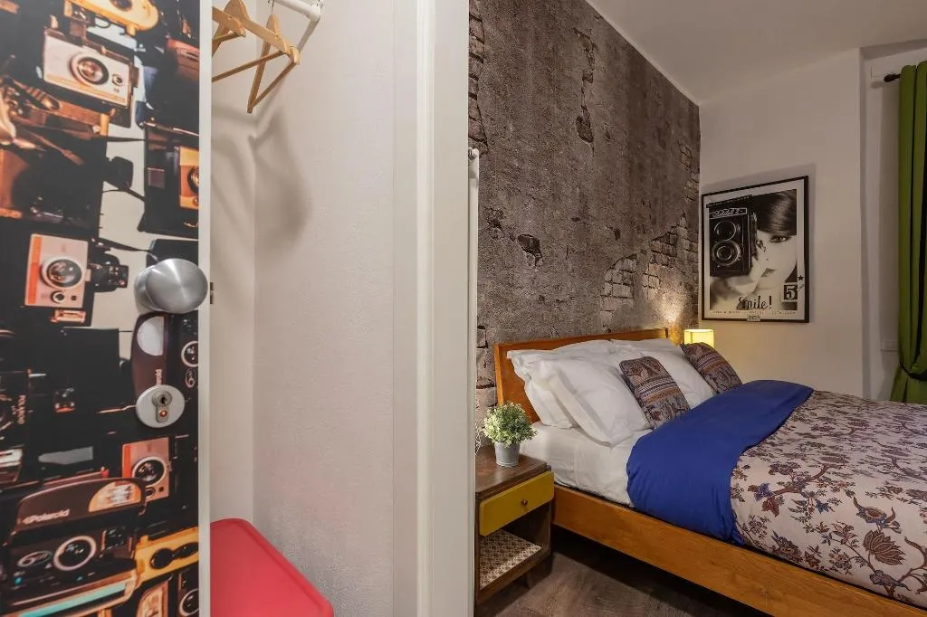 Room, Code Rooms, Florence