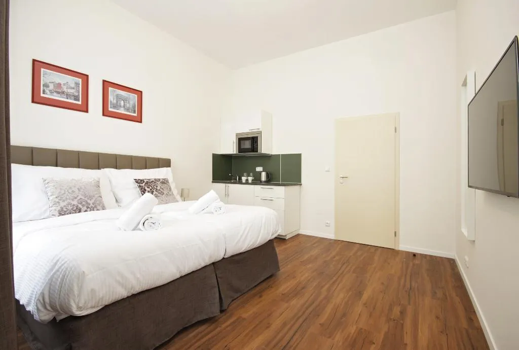 SUITE STANDARD Room, Elizabeth Suites, Prague