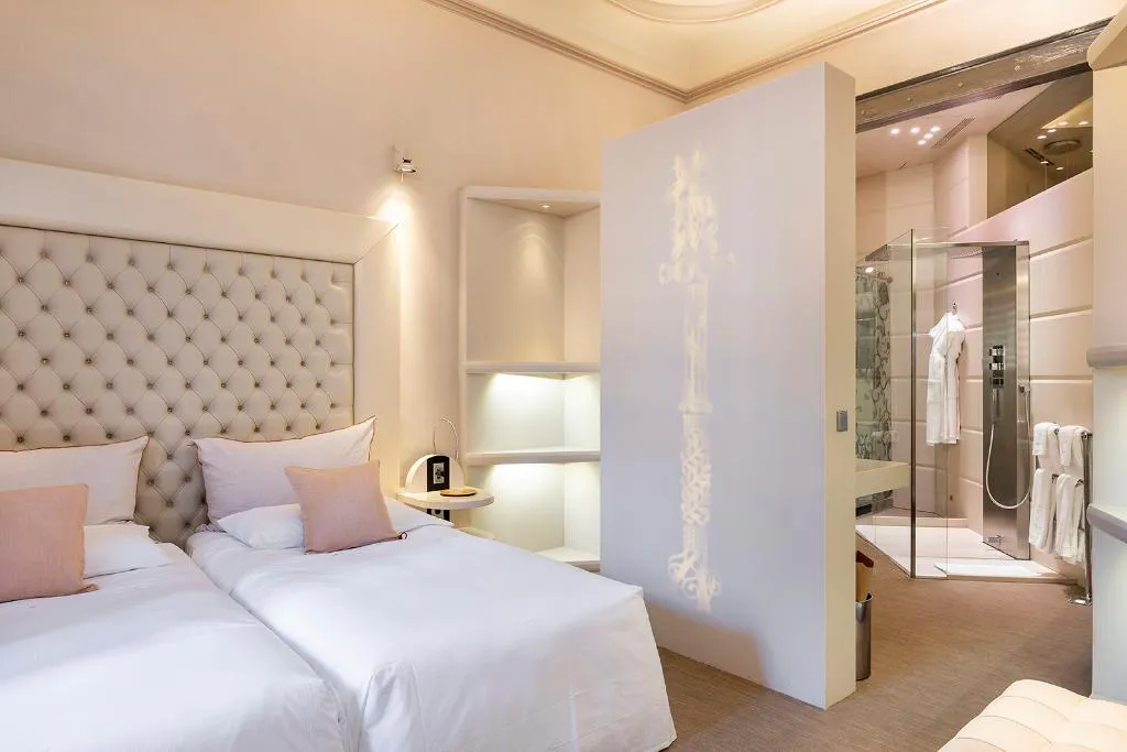 SUITE CLASSIC Room, El Palauet Modernist Suites, Barcelona