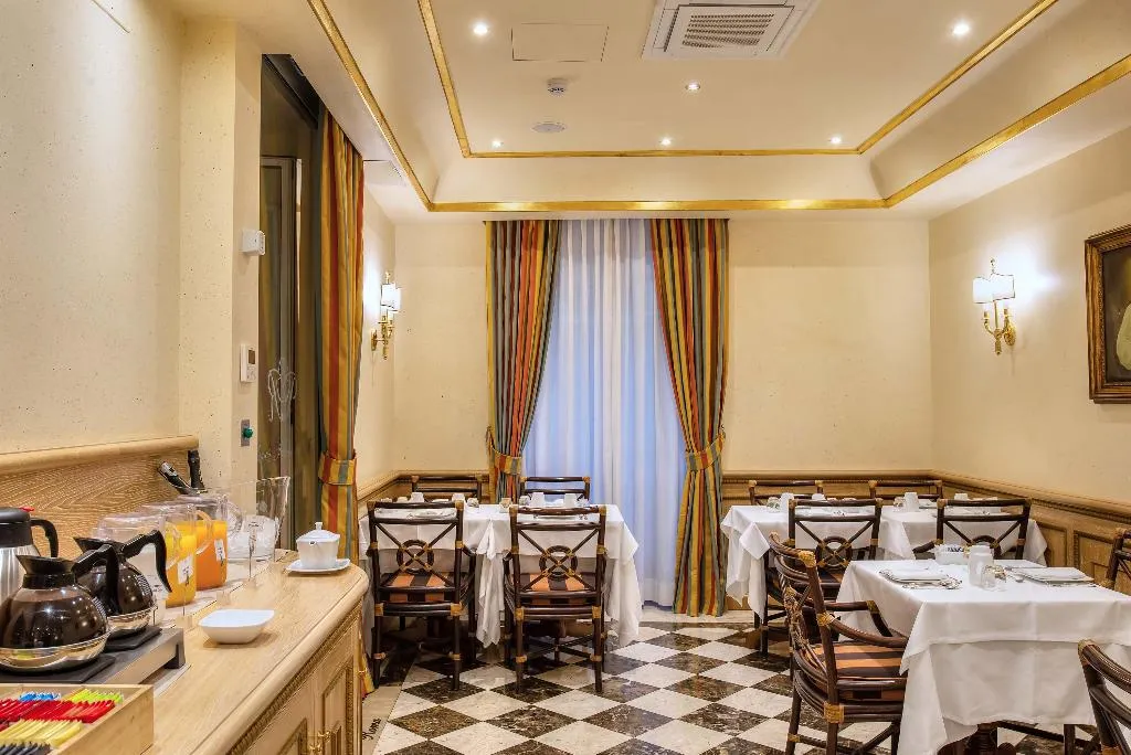 Restaurant, River Palace Hotel, Rome