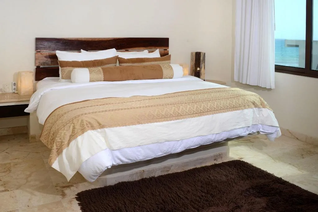 Room STANDARD Room, El Taj Ocean Front and Beachside Condo Hotel, Playa Del Carmen