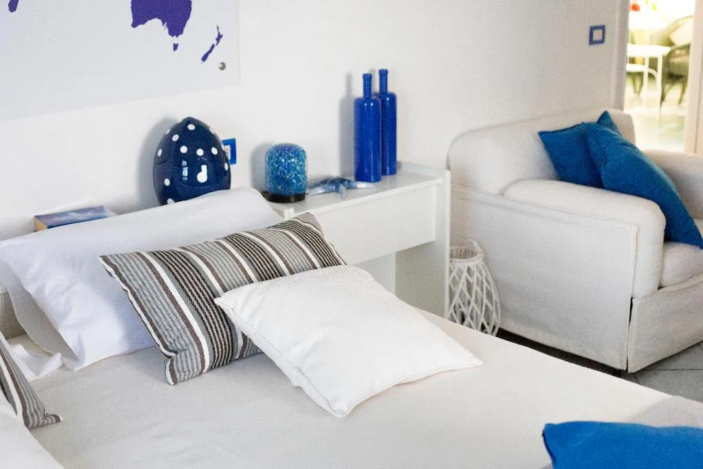 TRIPLE SUPERIOR Room, Panorama Palace, Naples