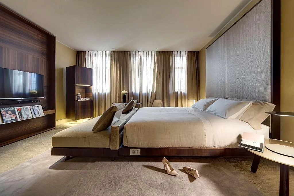 Room, Me Milan Il Duca, Milan