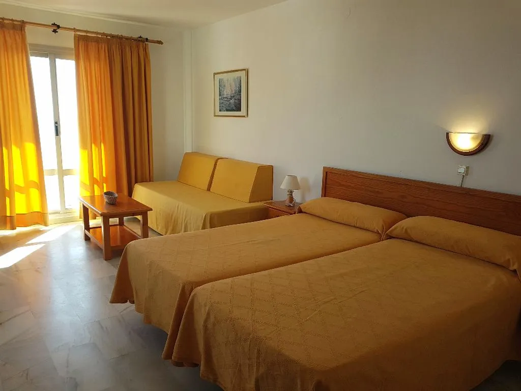 STUDIO CAPACITY 3 Room, Aparthotel Sunny Beach, Costa Del Sol