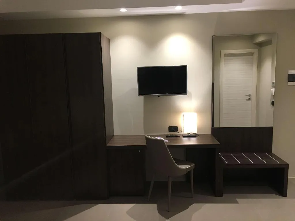 Room, Plus Welcome Milano, Milan
