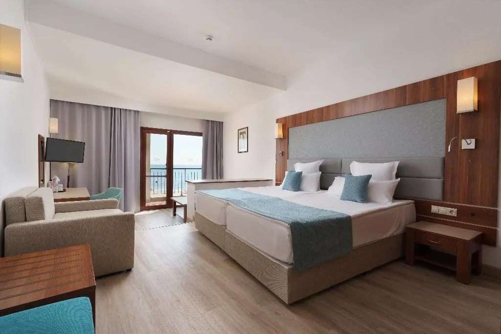 Double or Twin SUPERIOR CAPACITY 2 Room, Alua Helios Bay, Bourgas