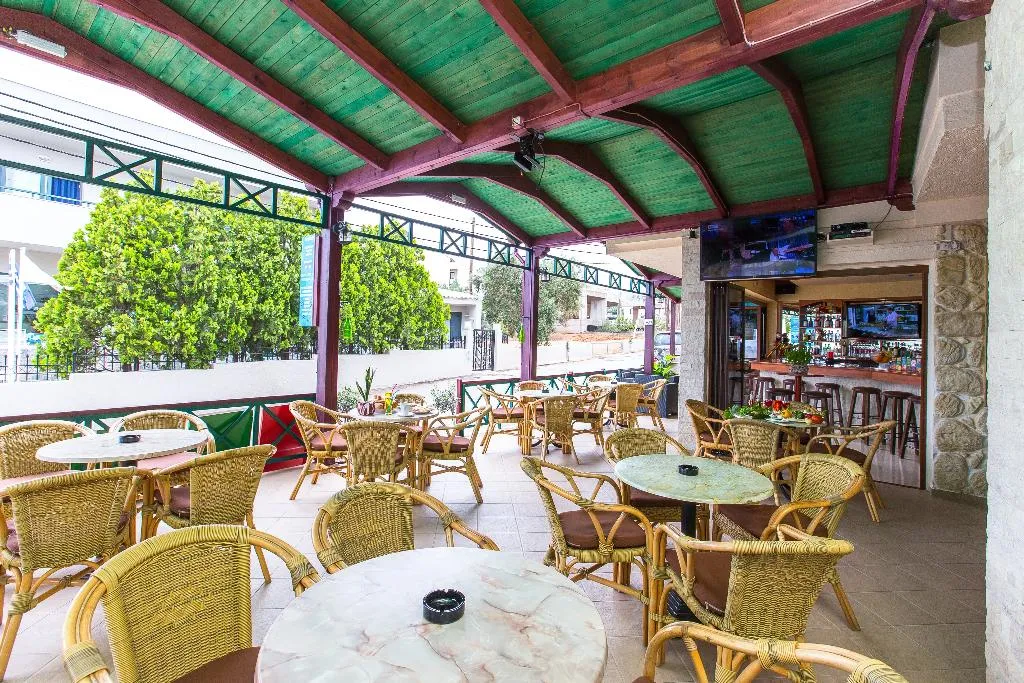 Restaurant, Litsa Studios, Crete
