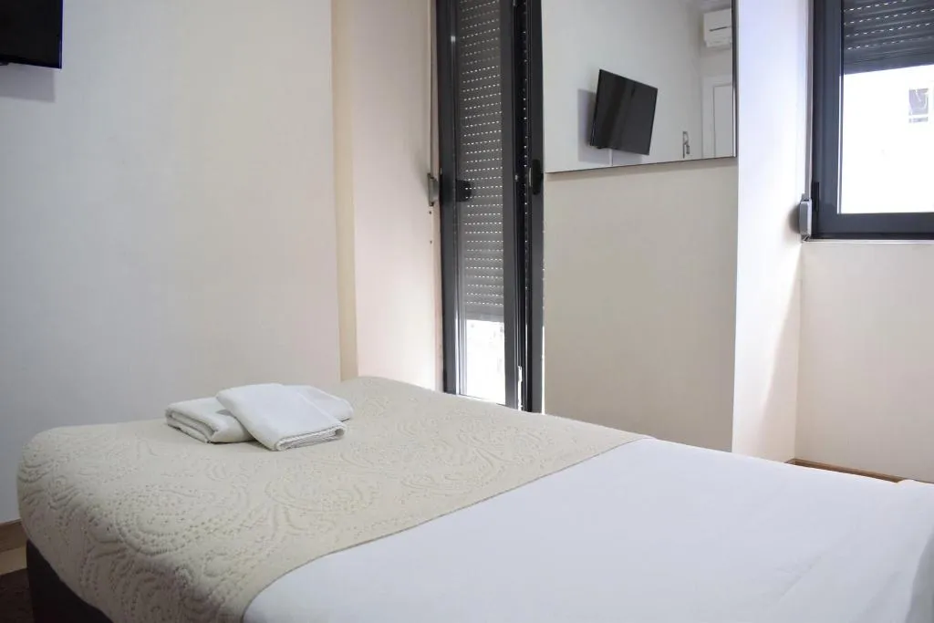 Room, Universo Romântico Guesthouse & Spa, Lisbon