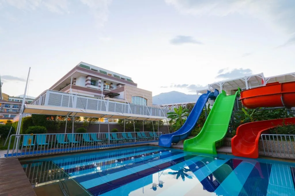 Pool, Crystal De Luxe Comfort Collection, Antalya