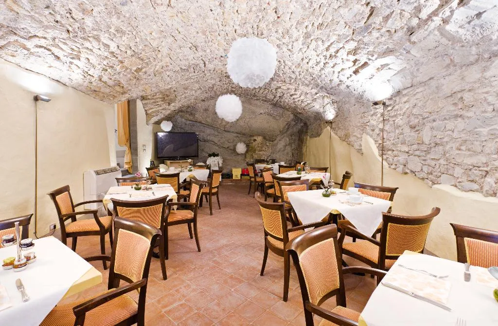 Restaurant, Palazzo San Niccolo, Florence
