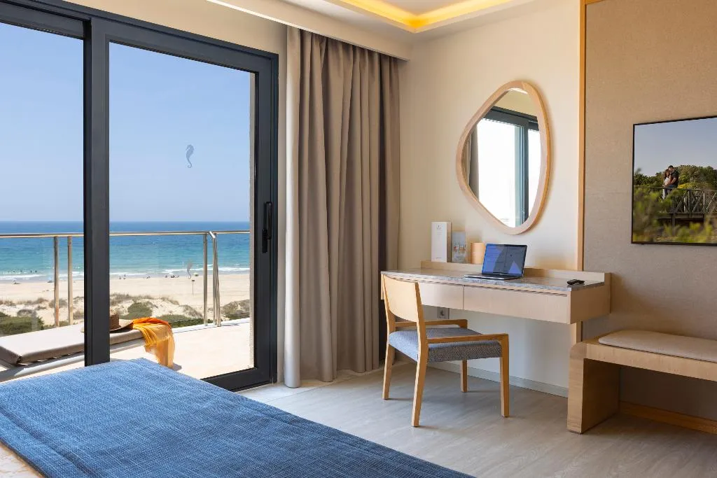 JUNIOR SUITE SEA VIEW Room, Hipotels Barrosa Palace, Costa De La Luz