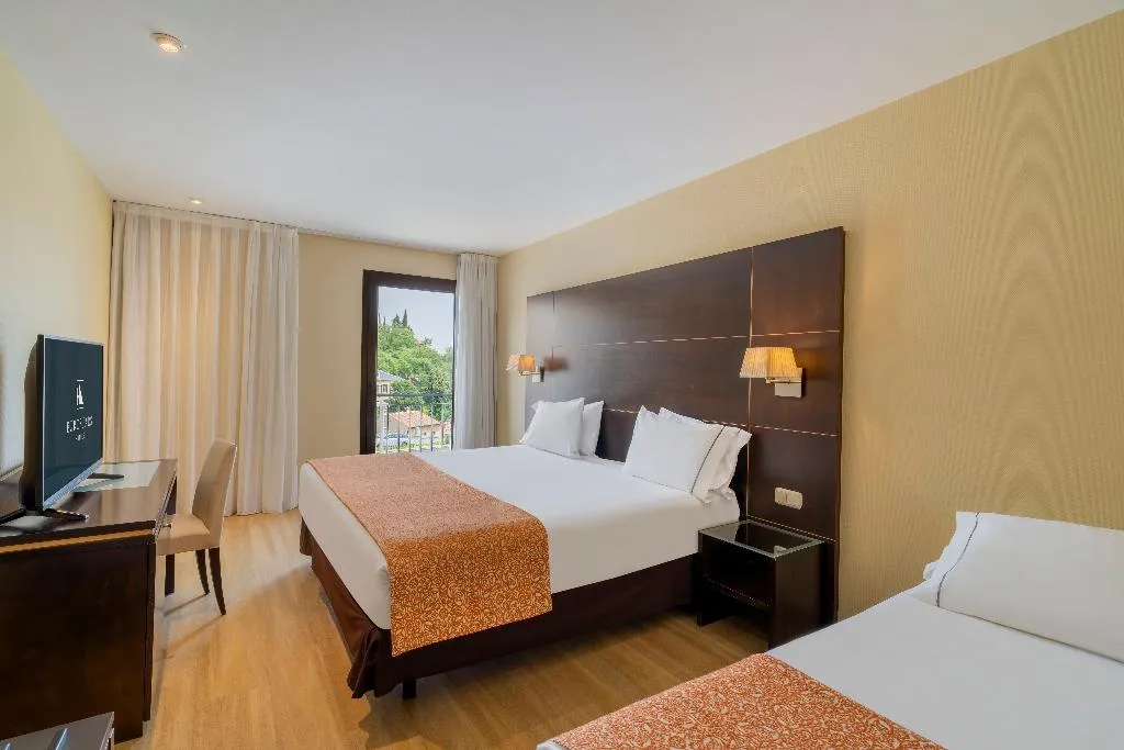 Double or Twin STANDARD Room, Eurostars Plaza Acueducto, Madrid