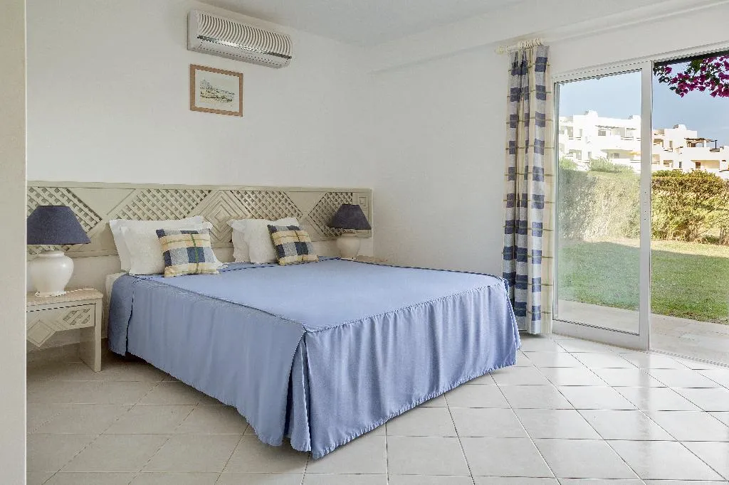 VILLA SUPERIOR THREE BEDROOMS Room, Balaia Golf Village, Algarve
