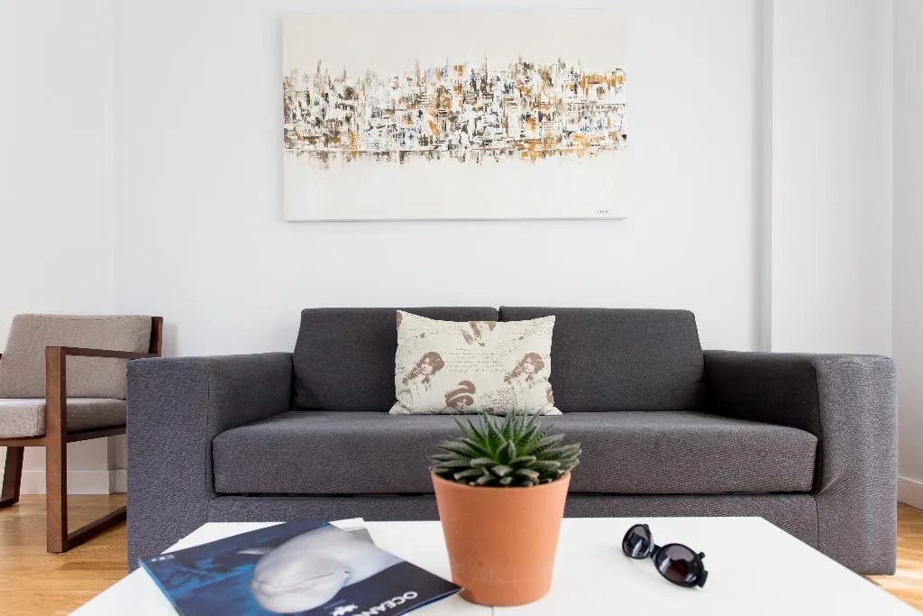 APARTMENT CAPACITY 3 ONE BEDROOM Room, Mon Suites Catedral, Valencia