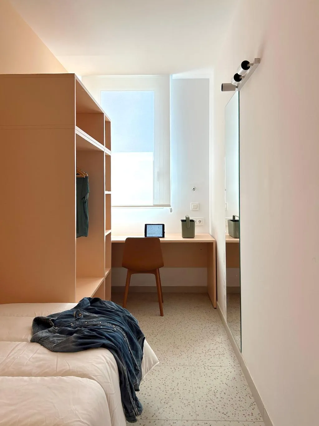 DOUBLE TWO BEDS Room, Loop Home Tower Burjassot Hotel ***, Valencia