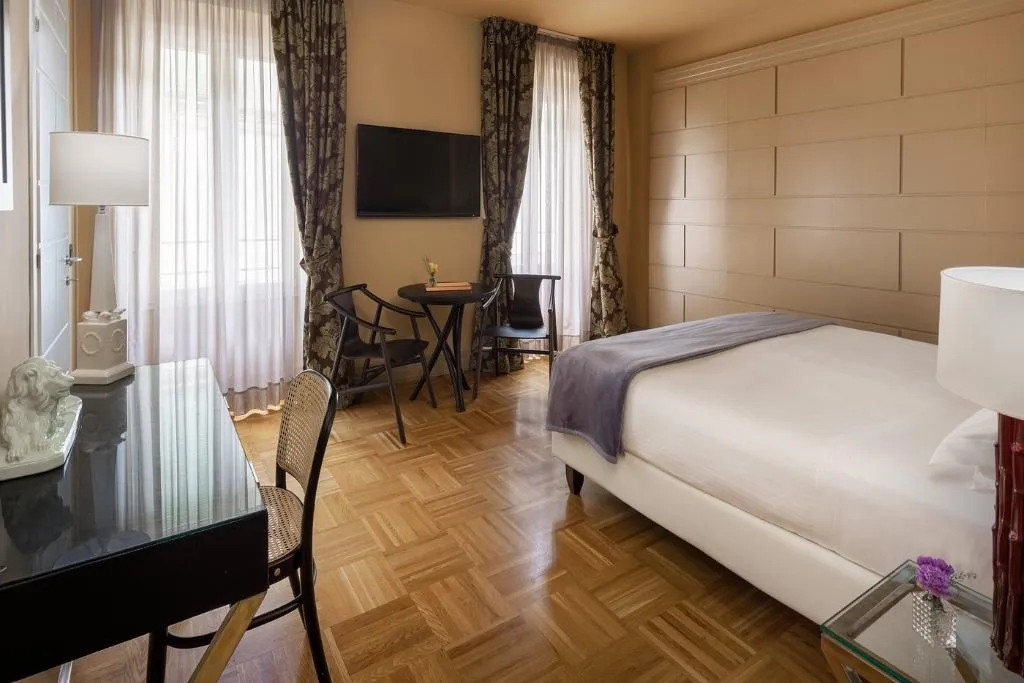 STUDIO DELUXE CAPACITY 4 Room, Hotel Number Nine, Florence