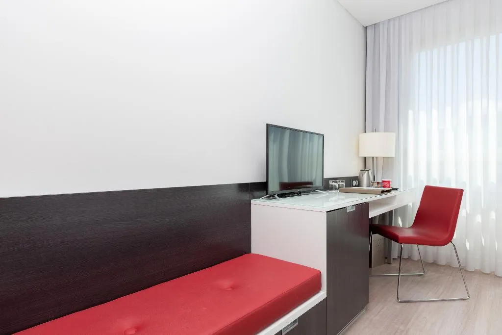 DOUBLE STANDARD Room, Axor Feria, Madrid