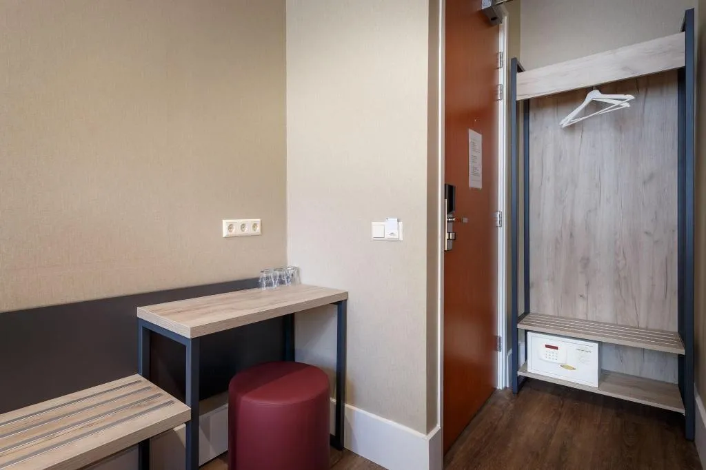 Room, Amsterdam Downtown Hotel, Amsterdam