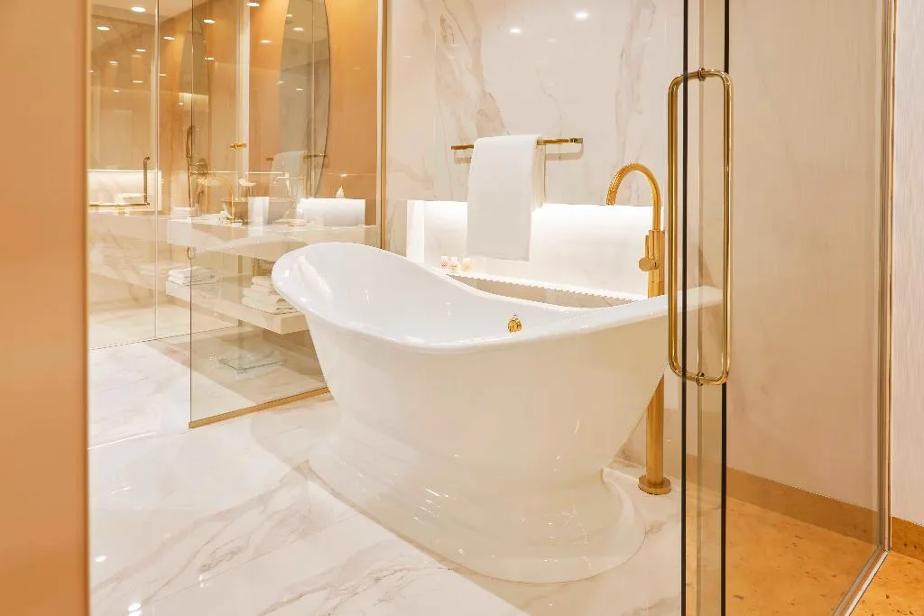 SUITE OCEAN VIEW Room, Savoy Palace The Leading Hotels of the World, Madeira