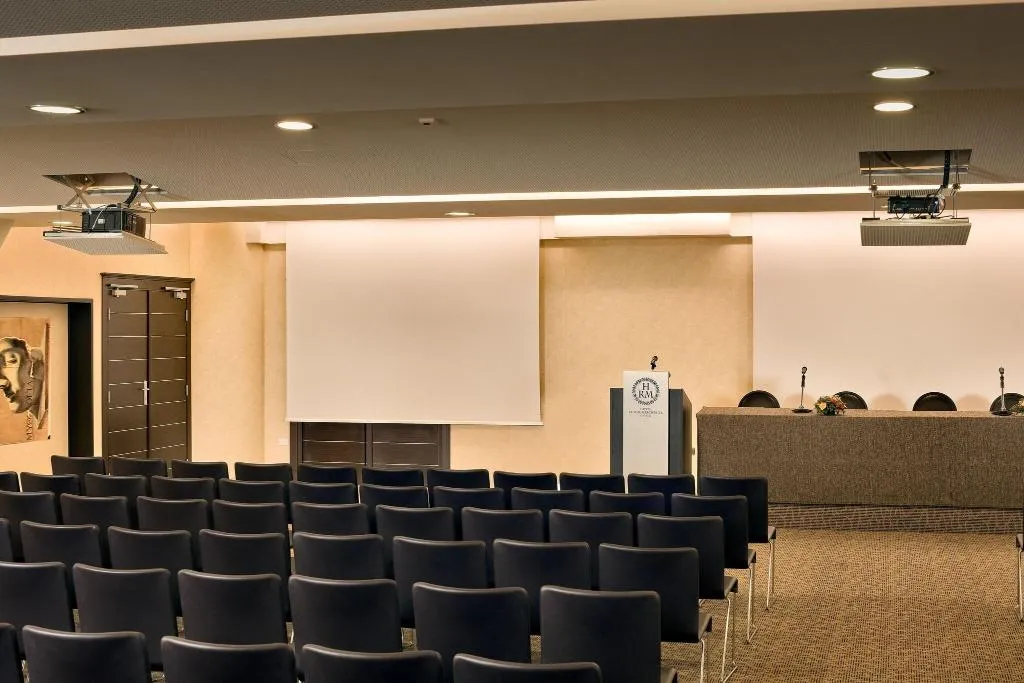 Conferences, Regina Margherita, Cagliari