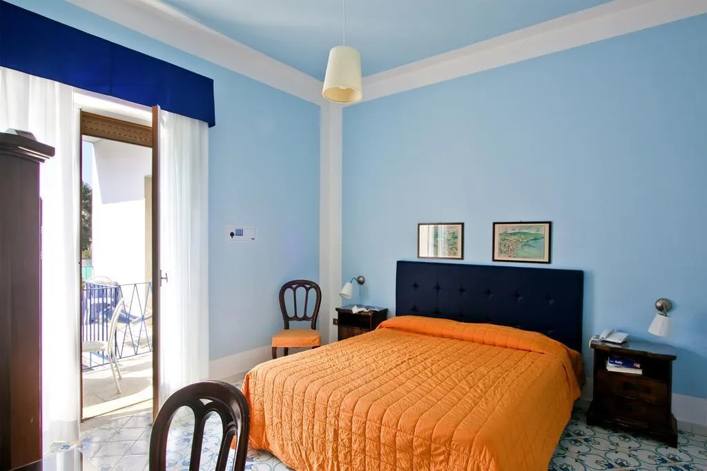 Room, Hotel Mignon, Naples