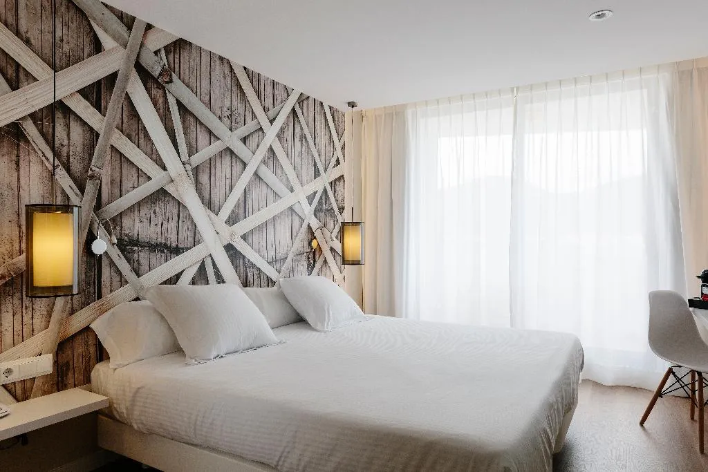 Room, Bordoy Alcudia Bay, Majorca