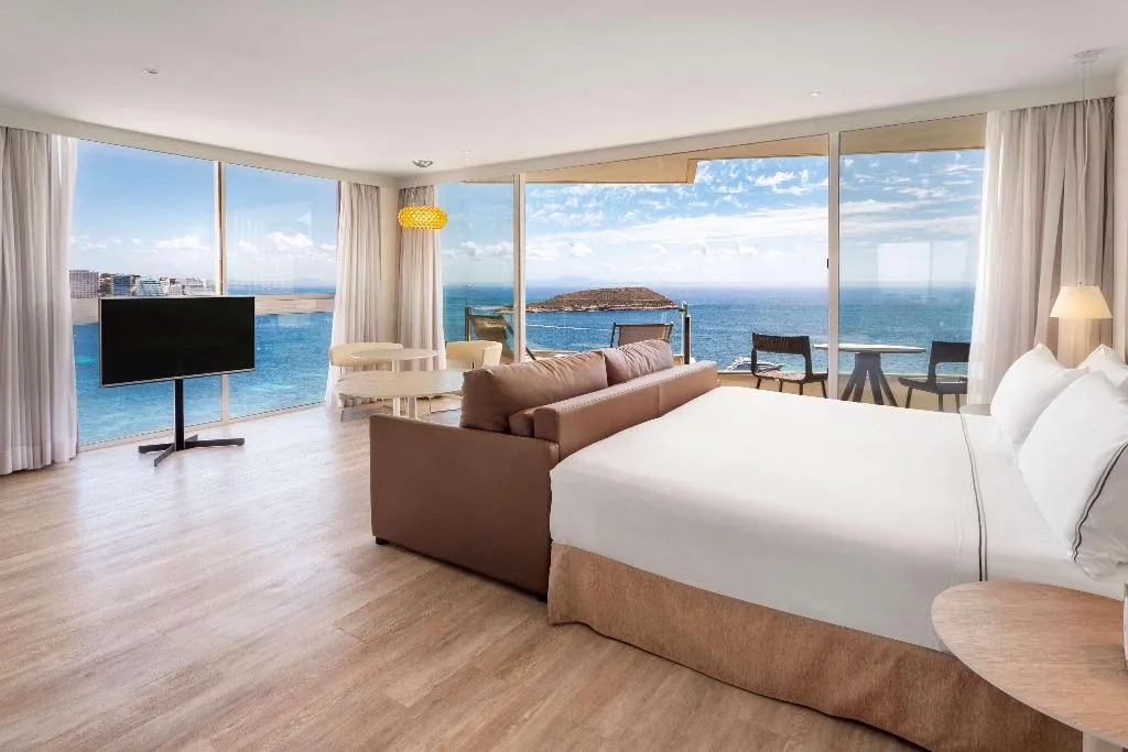 SUITE GRAND Room, Melia Calvia Beach, Majorca