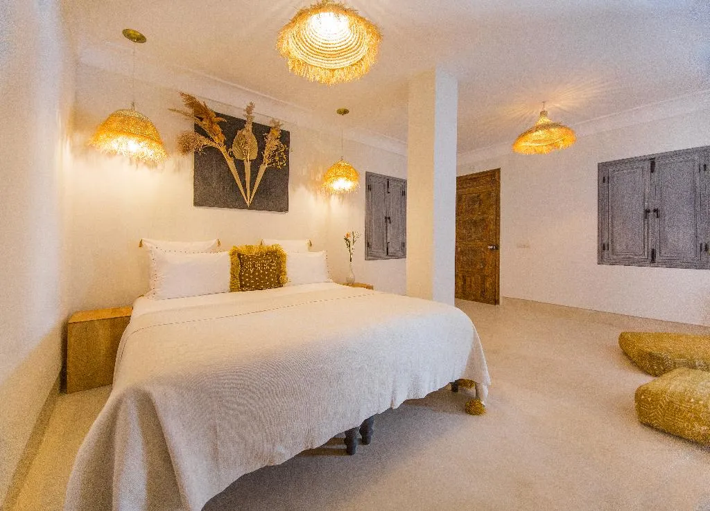 QUADRUPLE SUPERIOR KING BED Room, Riad 48 & Spa, Marrakech