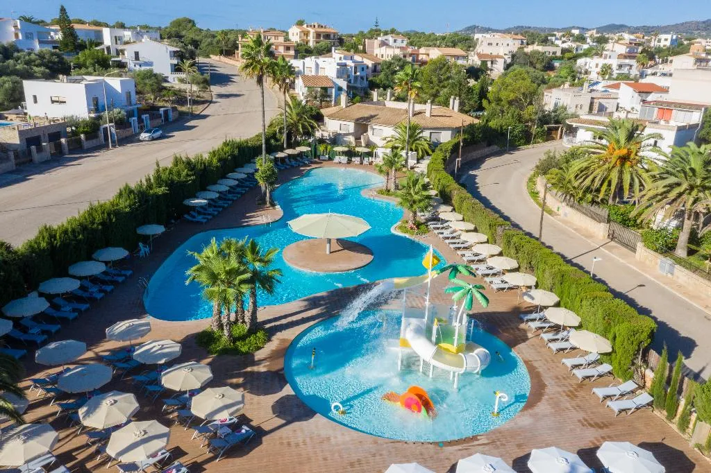 Pool, JS Portocolom Suites, Majorca