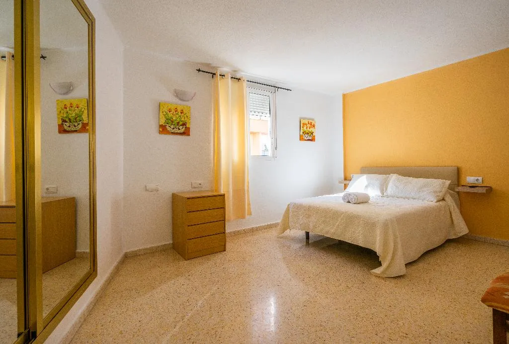 SINGLE BASIC Room, Hotel Velis, Costa Del Sol