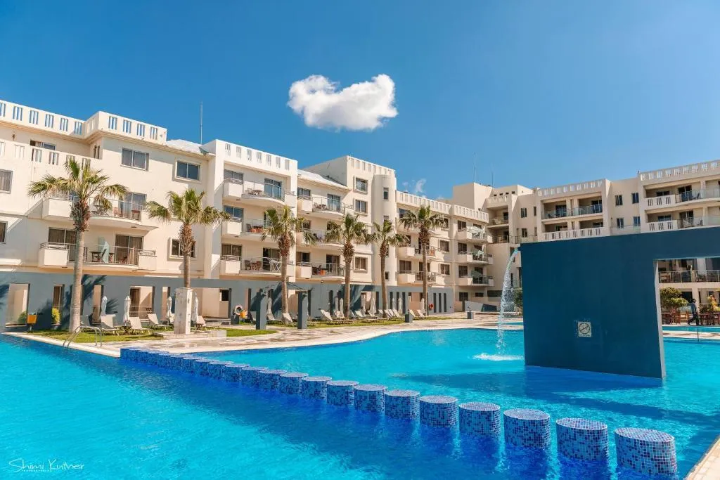 Pool, Blue Lagoon Kosher Hotel, Cyprus