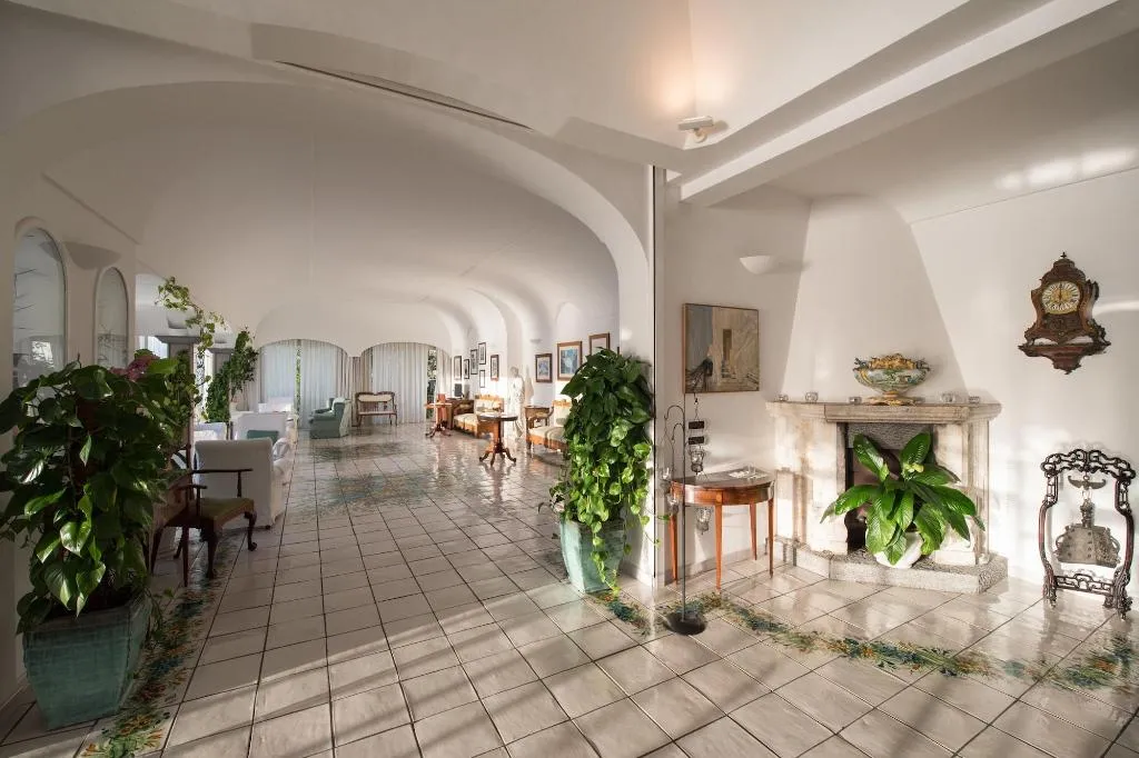 Lobby, Hotel Santa Caterina, Naples