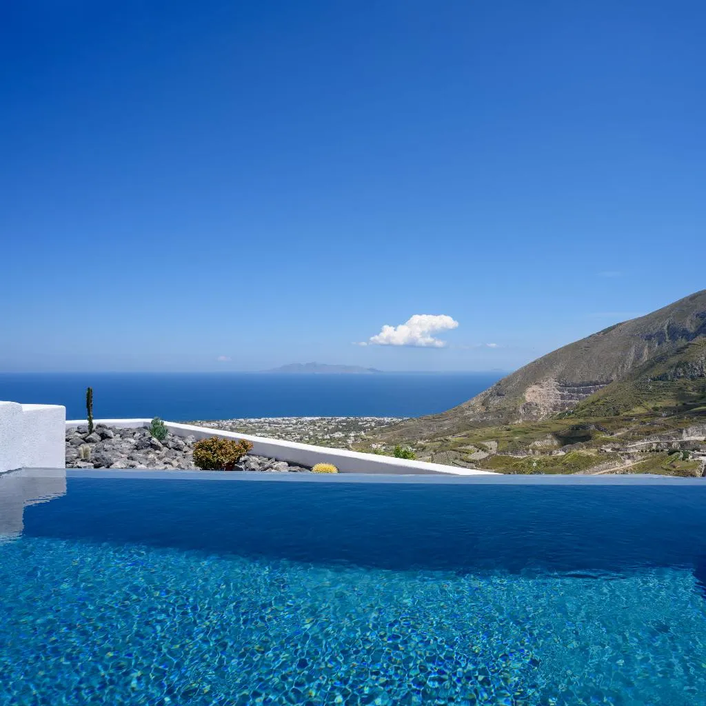VILLA WITH PRIVATE POOL Room, Senses Luxury Villa, Santorini