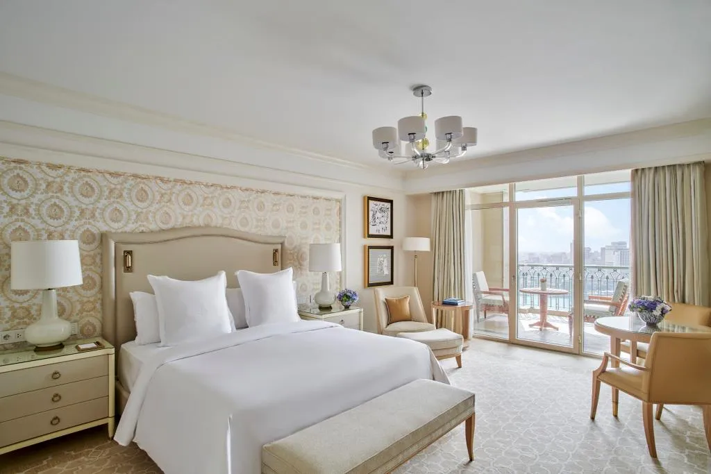 DOUBLE RIVER VIEW Room, Four Seasons Hotel Cairo at Nile Plaza, Cairo
