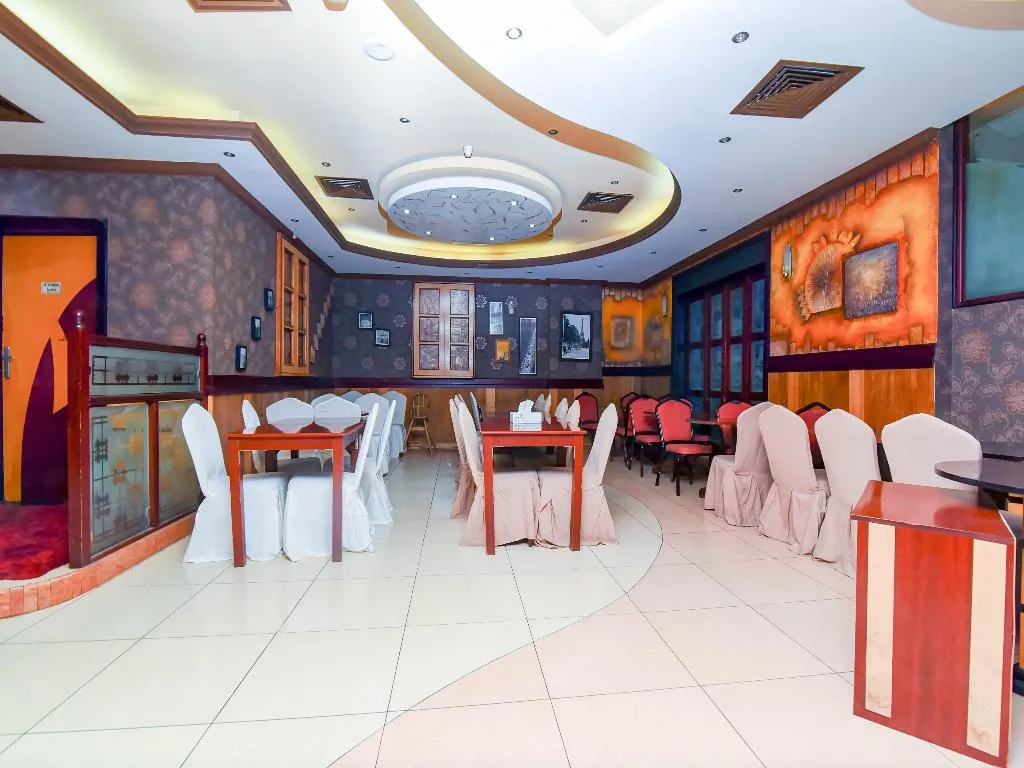 Restaurant, Oriental Palace Hotel Apartment, Dubai