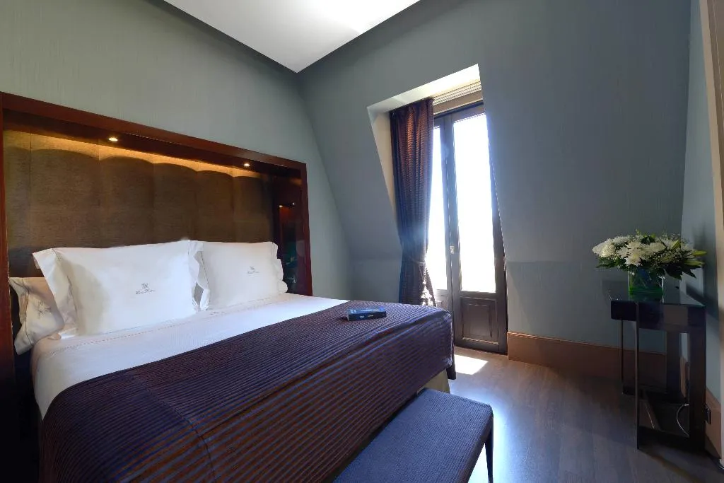 JUNIOR SUITE CAPACITY 2 Room, Casa Fuster, Barcelona