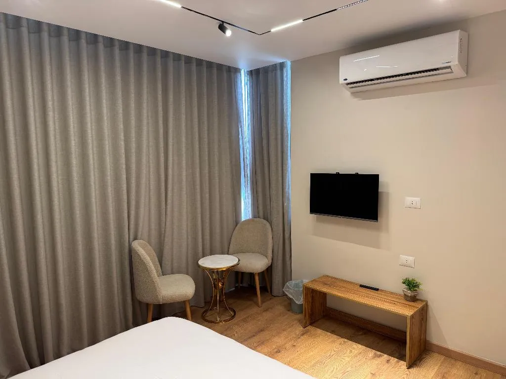 SUITE WITH BALCONY Room, Palacio Pyramids Hotel, Cairo