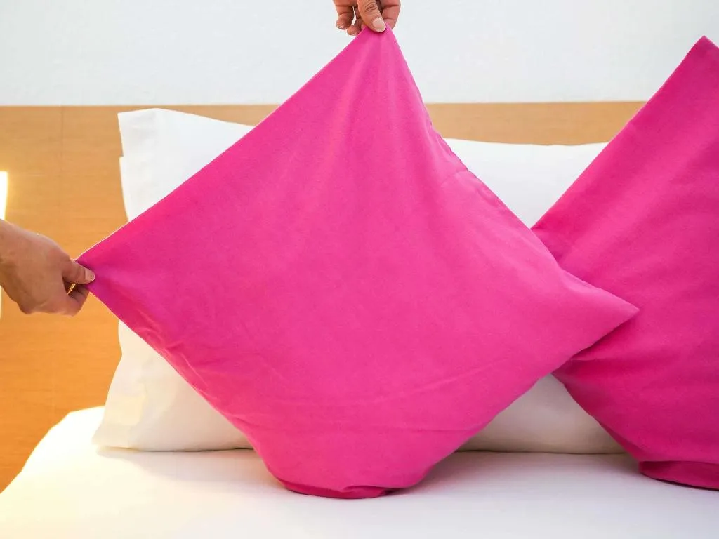 SINGLE SUPERIOR Room, Novotel Tunis, Tunisia