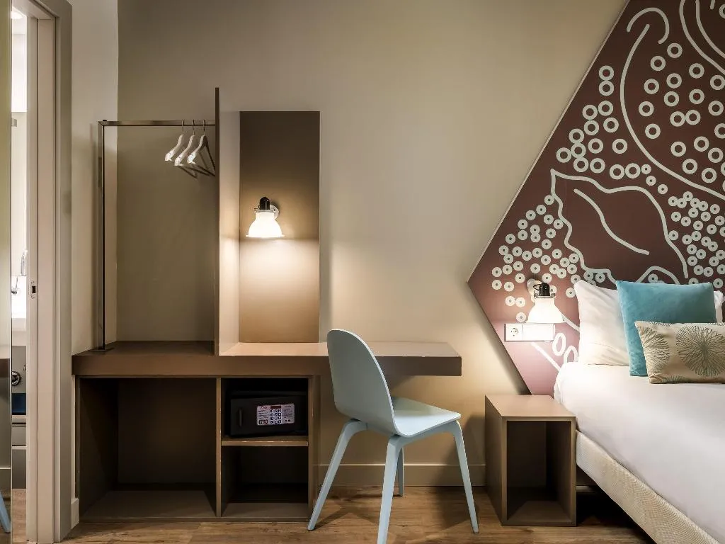 TWIN STANDARD Room, Ibis Styles Barcelona Centre, Barcelona