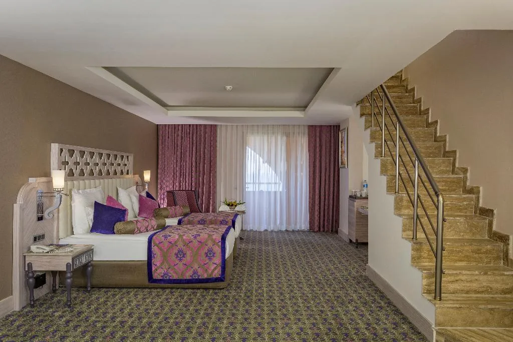 FAMILY ROOM DUPLEX Room, Royal Alhambra Palace, Antalya